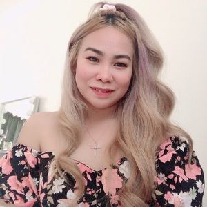 Meet your Posher, Jenalyn